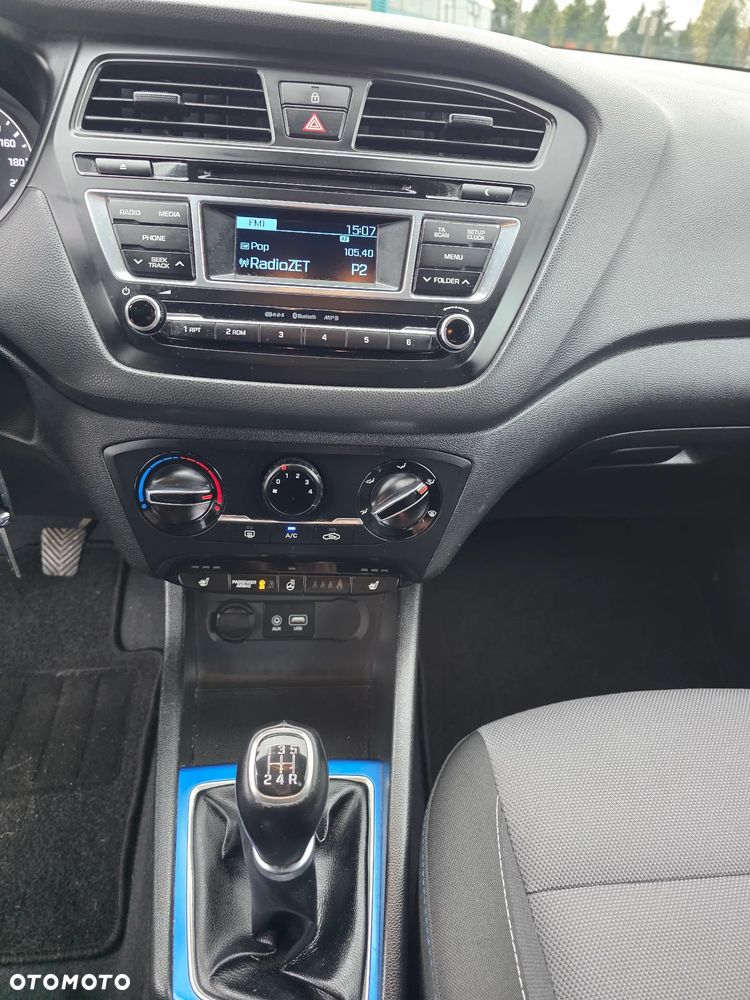 Hyundai i20 - 27