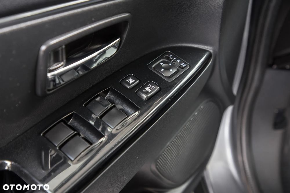 Peugeot 4008 - 13