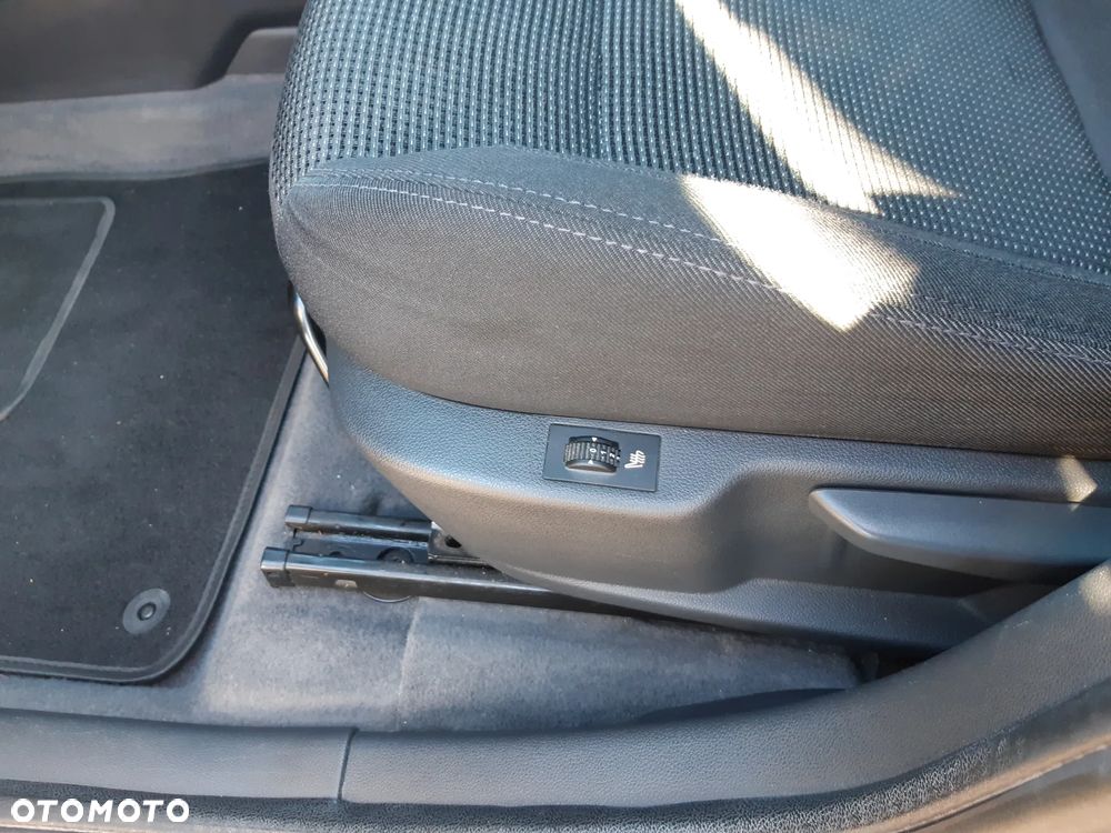 Peugeot 5008 2.0 HDi Premium - 15