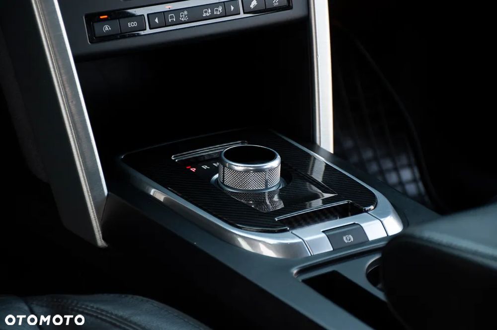 Land Rover Discovery Sport - 19