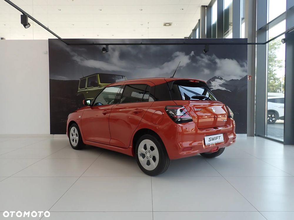Suzuki Swift 1.2 Dualjet SHVS Premium Plus - 5