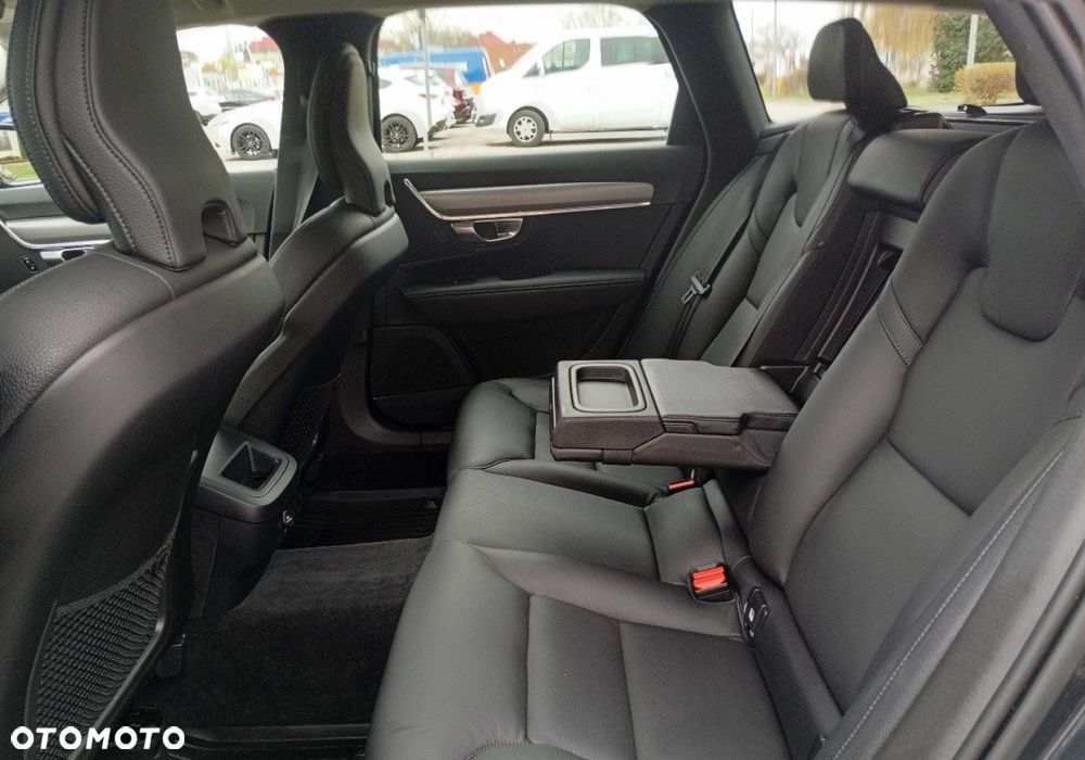 Volvo V90 - 19