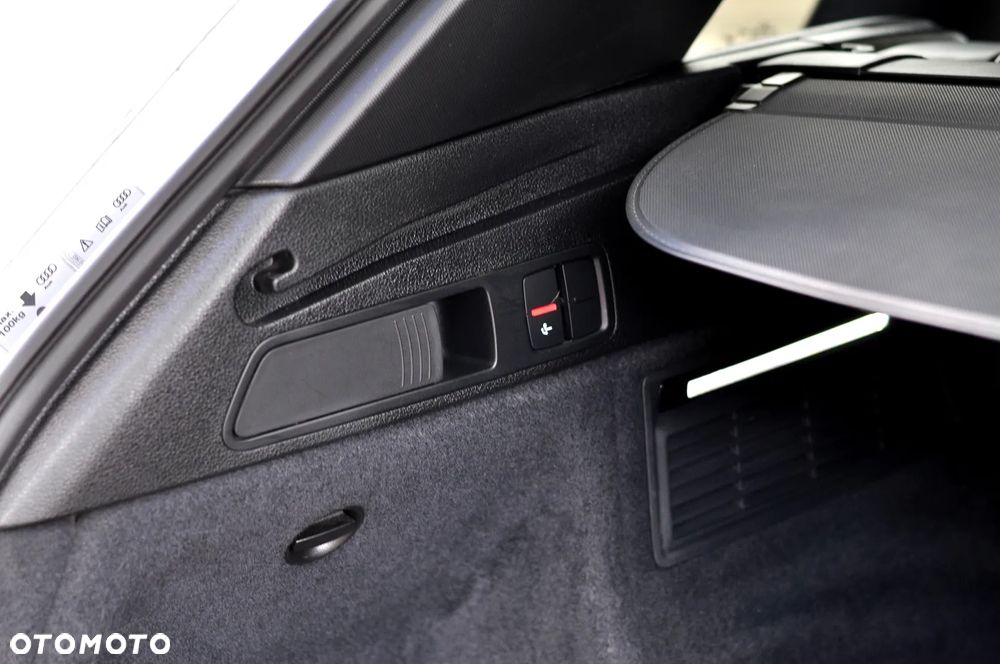 Audi Q5 40 TDI quattro S tronic S line business - 22