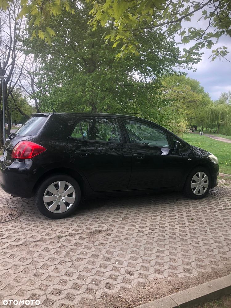 Toyota Auris 1.6 VVT-i Luna - 10