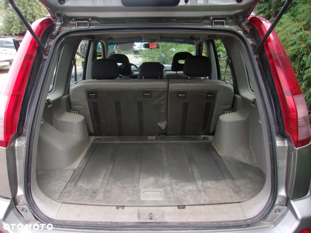 Nissan X-Trail 2.0 Comfort - 9