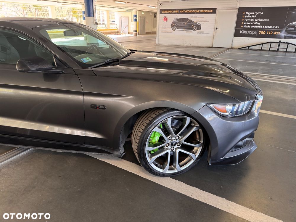Ford Mustang 5.0 V8 GT - 28