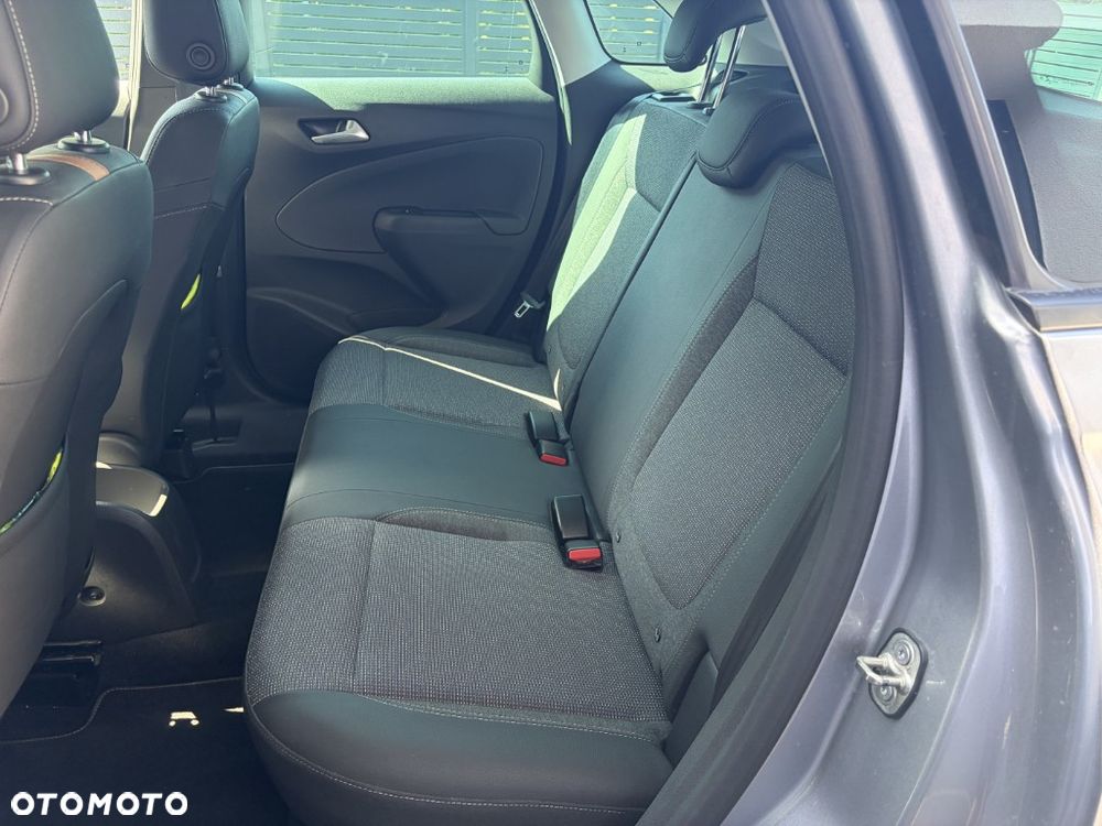Opel Crossland X - 10