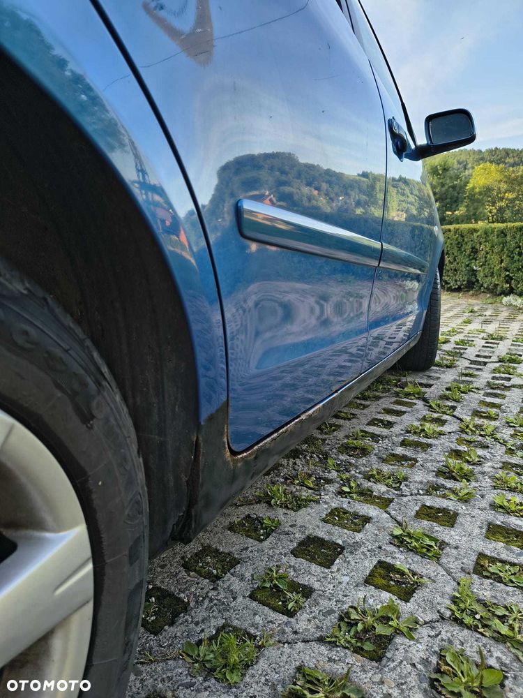 Volkswagen Polo - 5