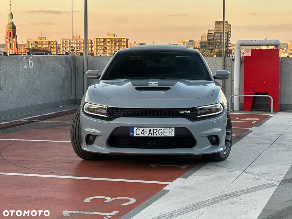 Dodge Charger 5.7 R/T Daytona - 2