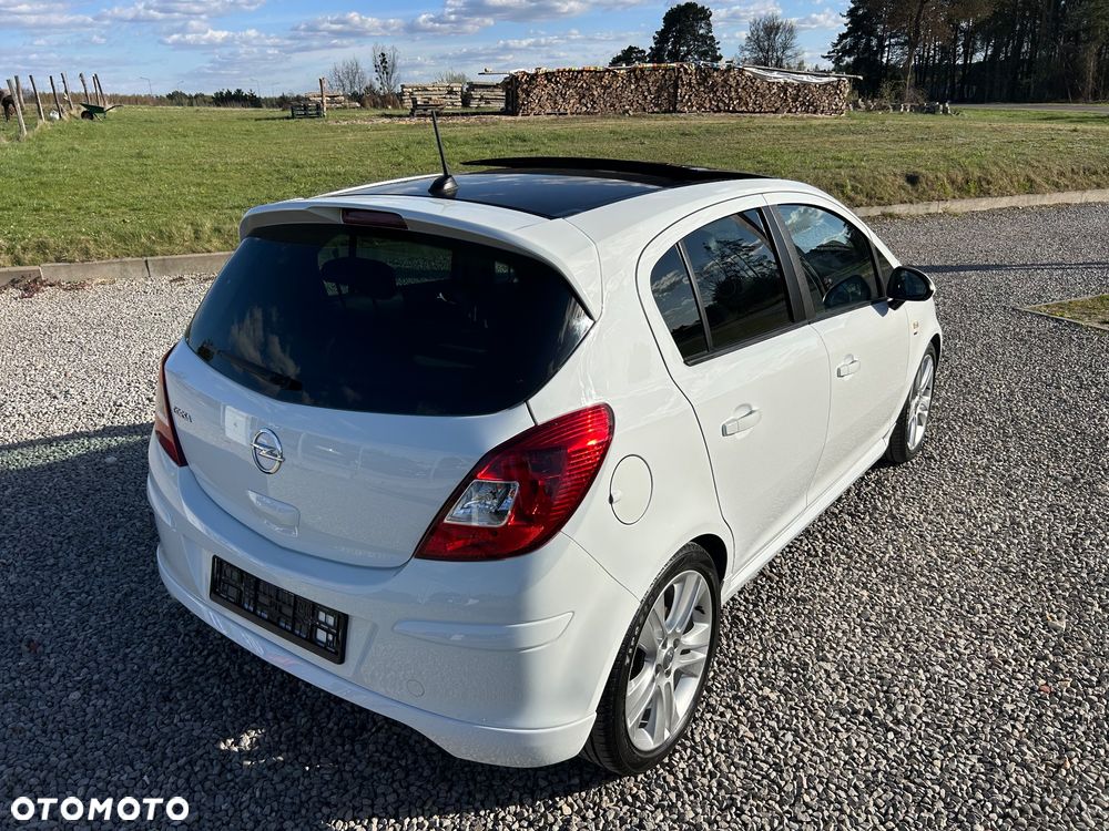 Opel Corsa 1.4 16V Energy - 7