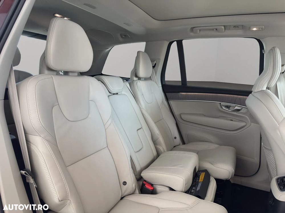 Volvo XC 90 - 16