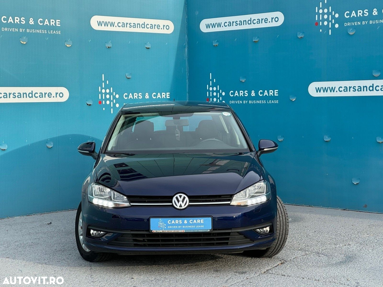Volkswagen Golf - 3