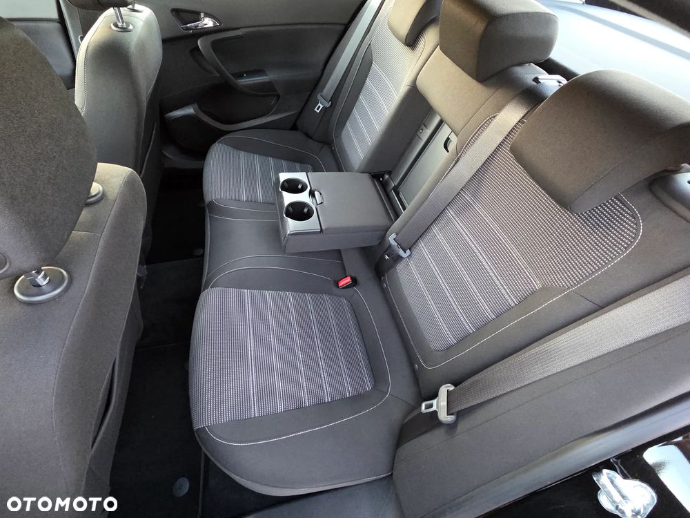 Opel Insignia 2.0 CDTI automatik Business Edition - 14