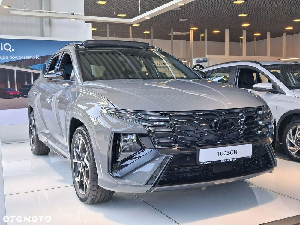 Hyundai Tucson - 2