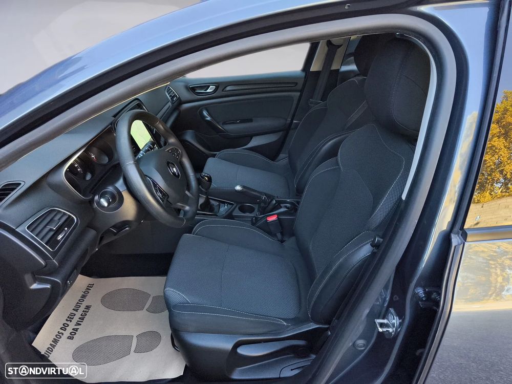 Renault Mégane 1.2 TCE Zen - 9