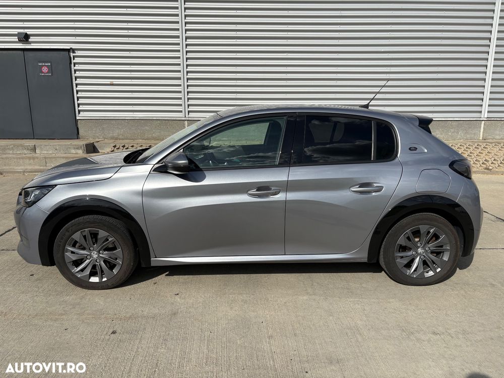 Peugeot 208 e-208 Allure - 15