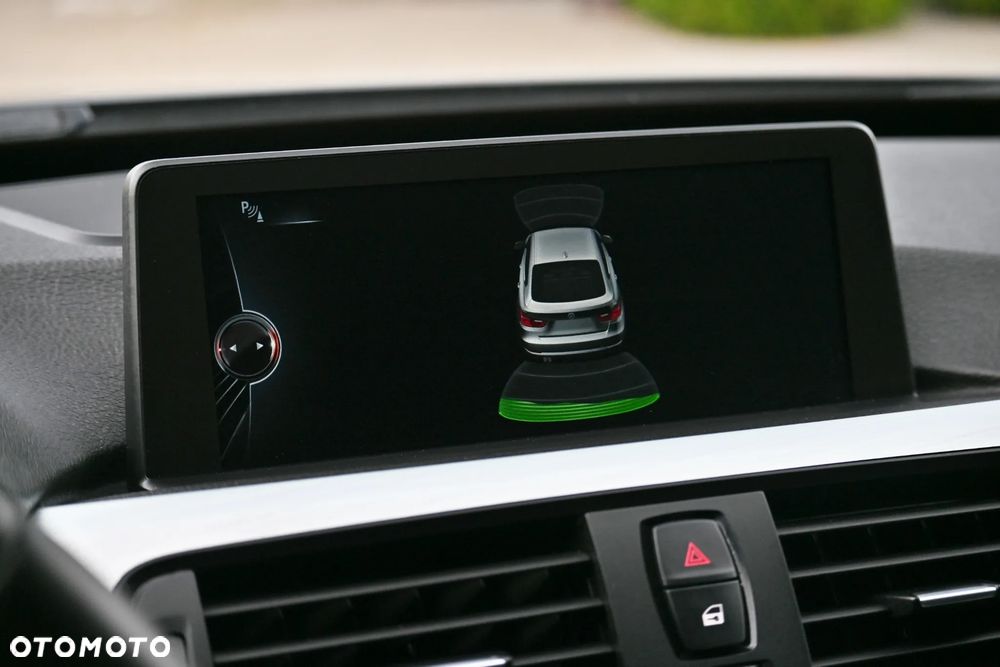 BMW 3GT 320d Sport-Aut Sport Line - 37