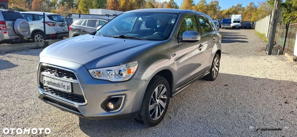 Mitsubishi ASX - 10