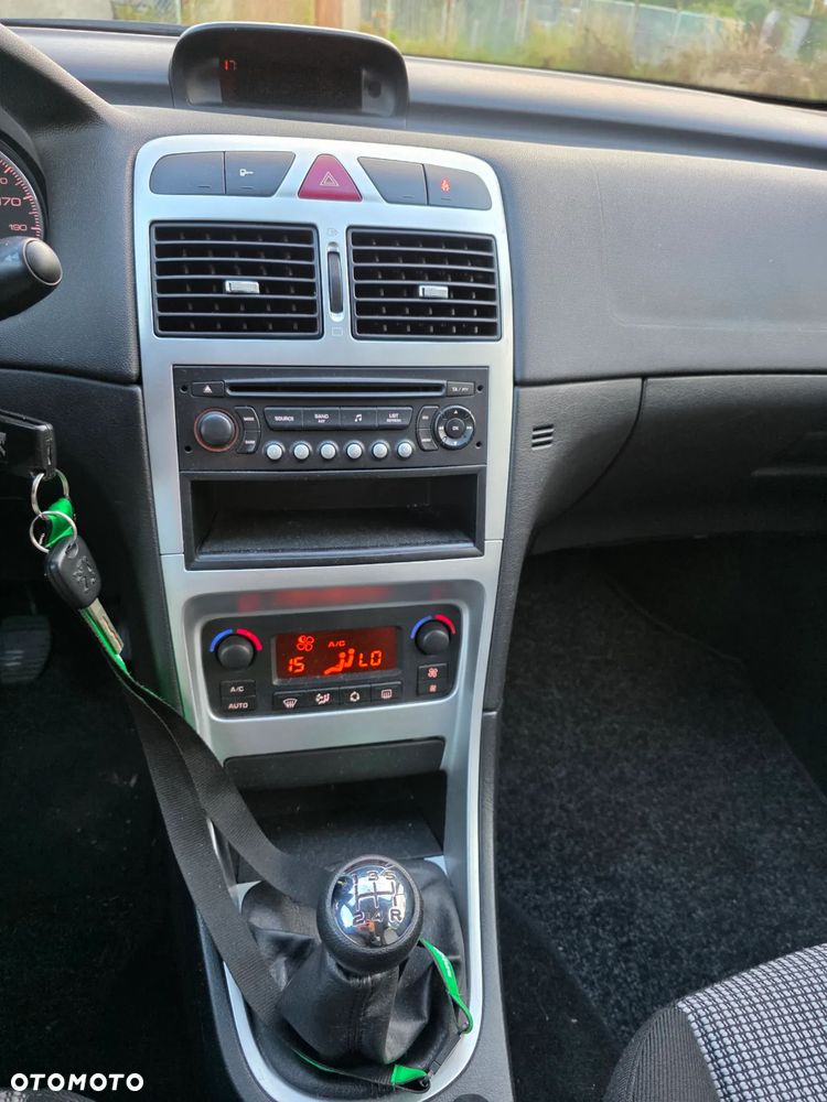 Peugeot 307 - 10