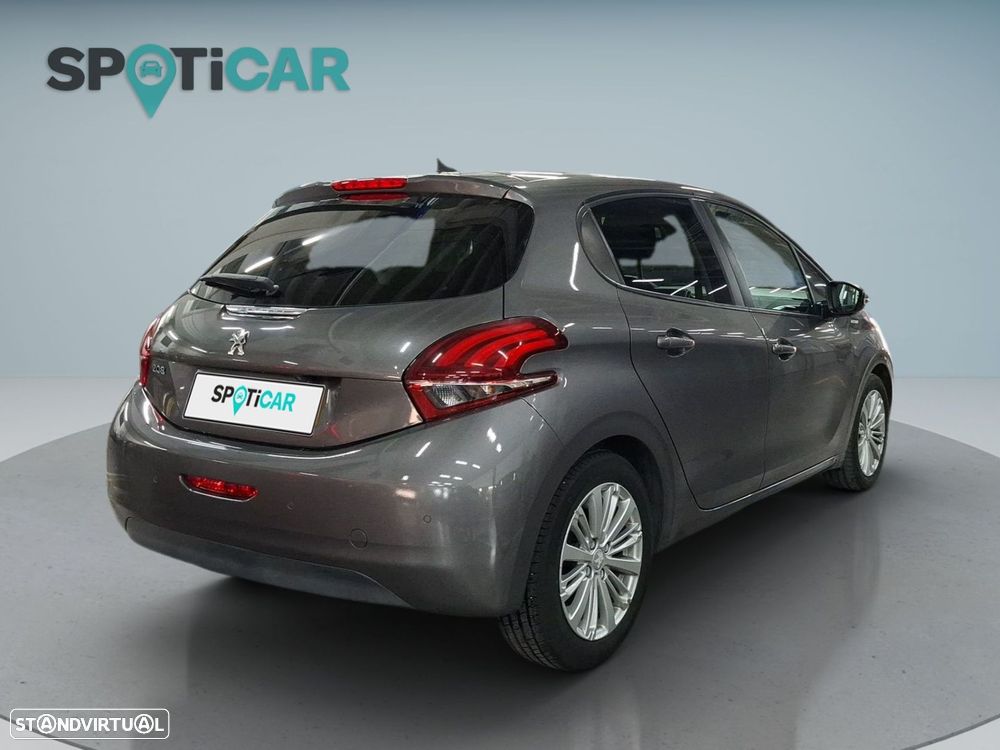 Peugeot 208 1.2 PureTech Style - 8