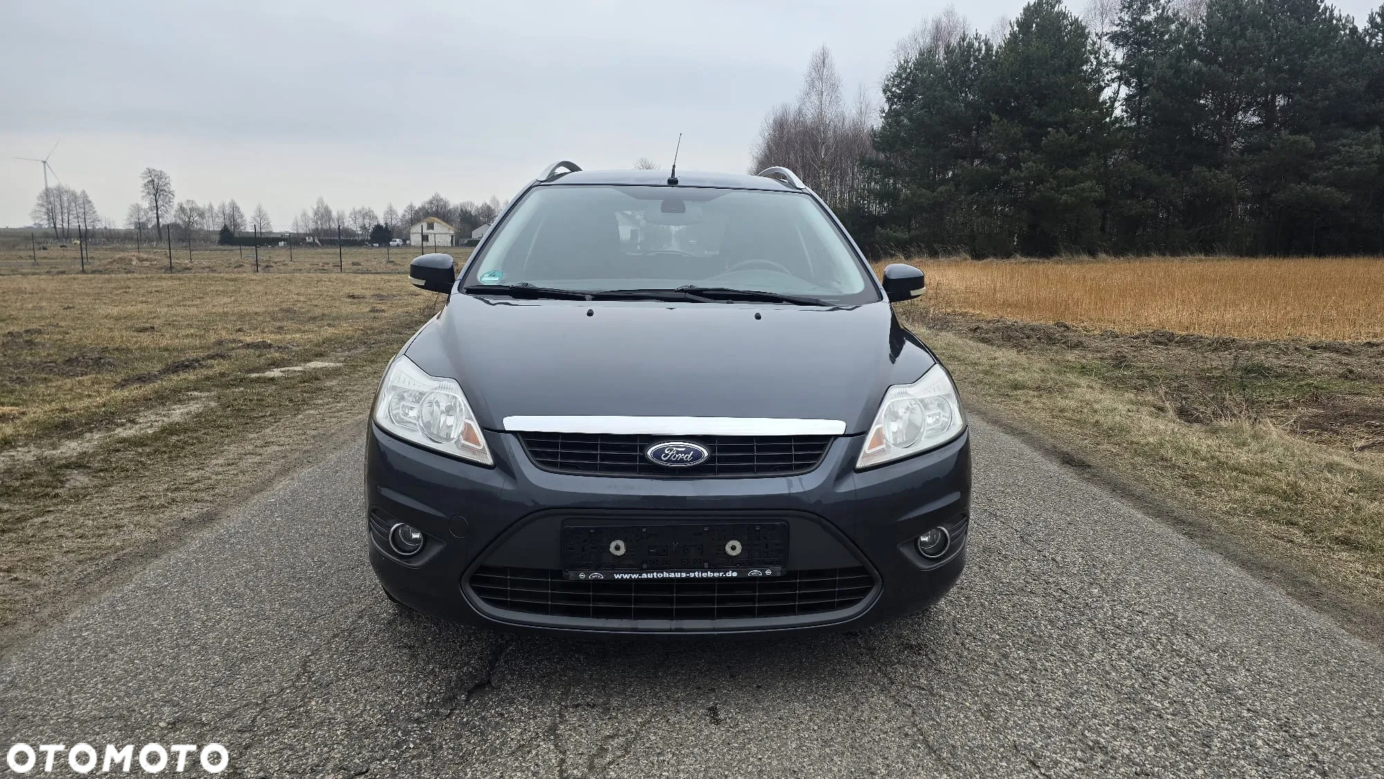 Ford Focus 1.6 16V Ambiente - 3