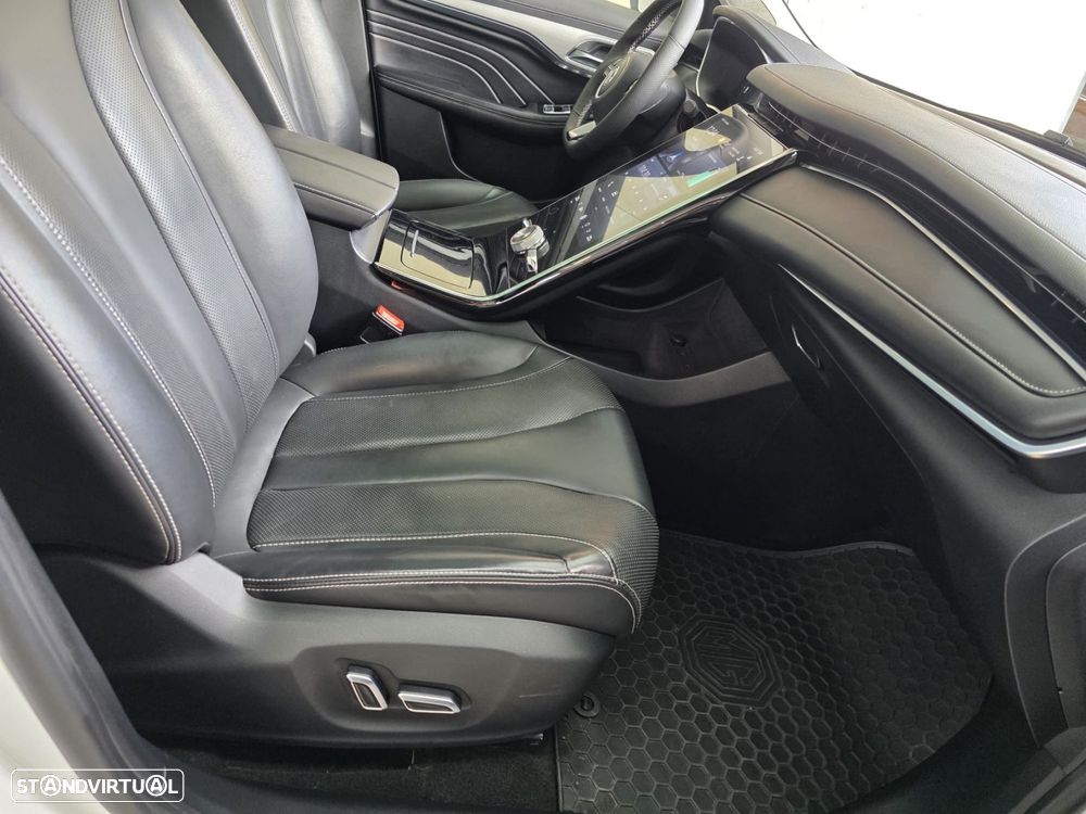 MG Marvel R 70 kWh Luxury - 11