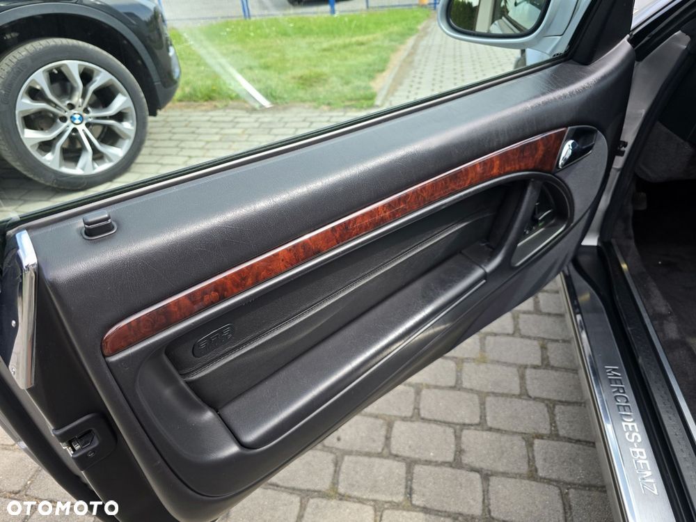 Mercedes-Benz SL - 19