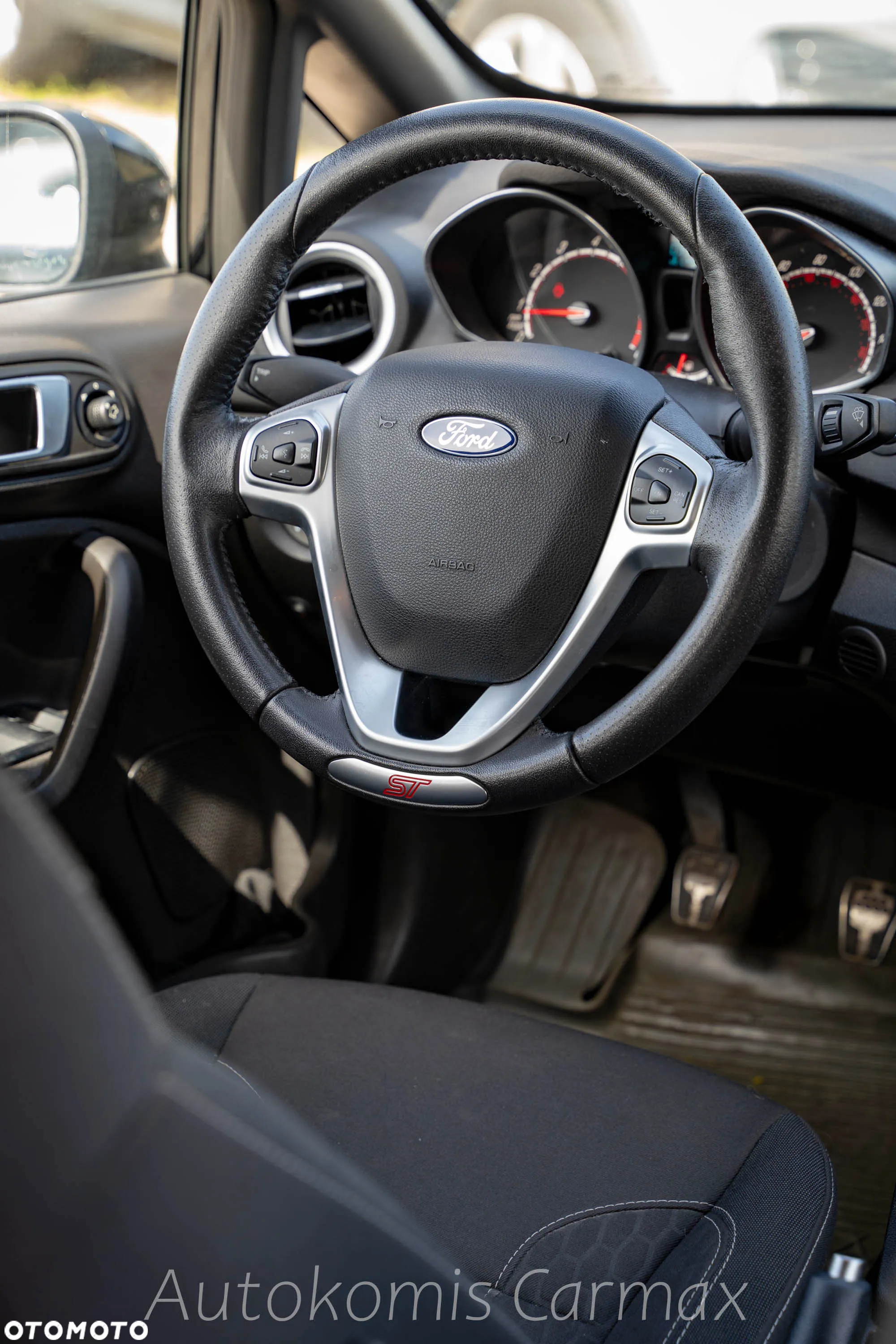 Ford Fiesta - 17