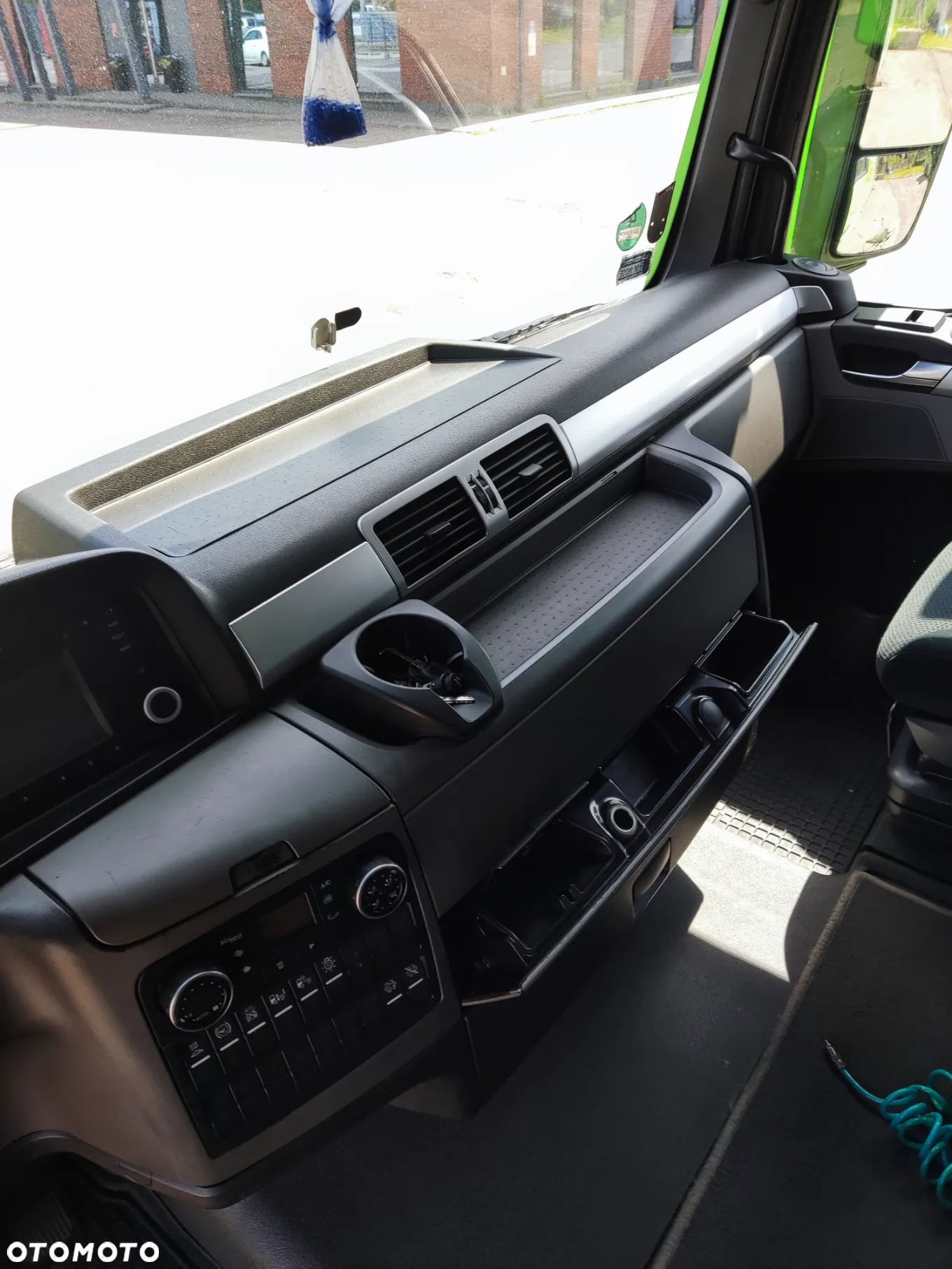 MAN TGX 18.440 LOW DECK euro 6 - 9