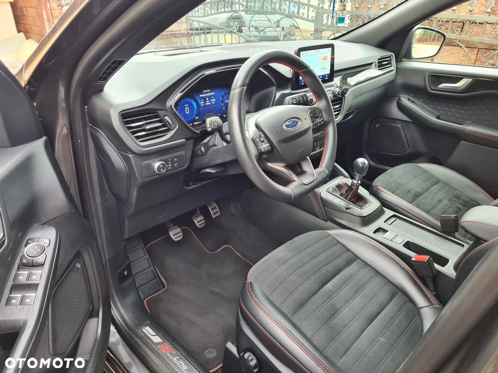 Ford Kuga 1.5 EcoBoost TITANIUM X - 13