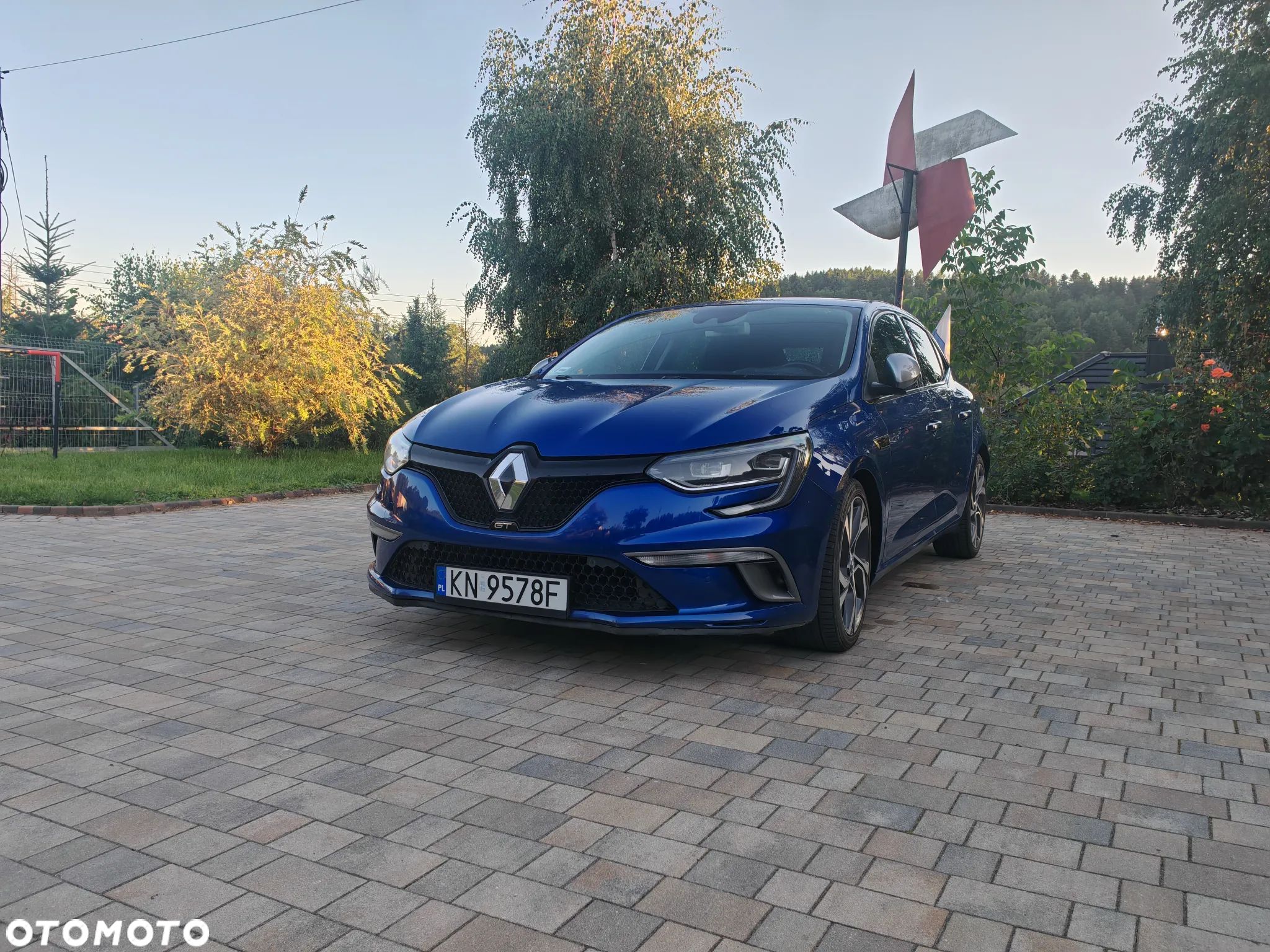 Renault Megane 1.6 TCe GT EDC - 1