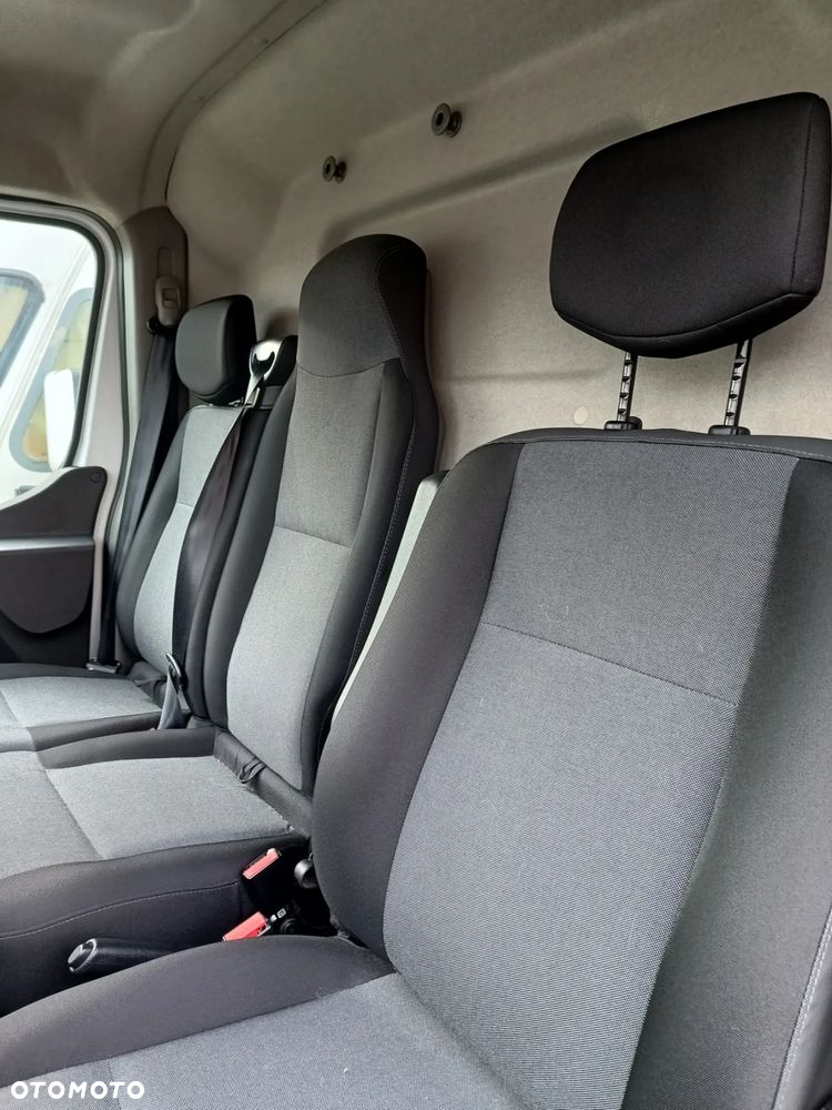 Renault Master - 3