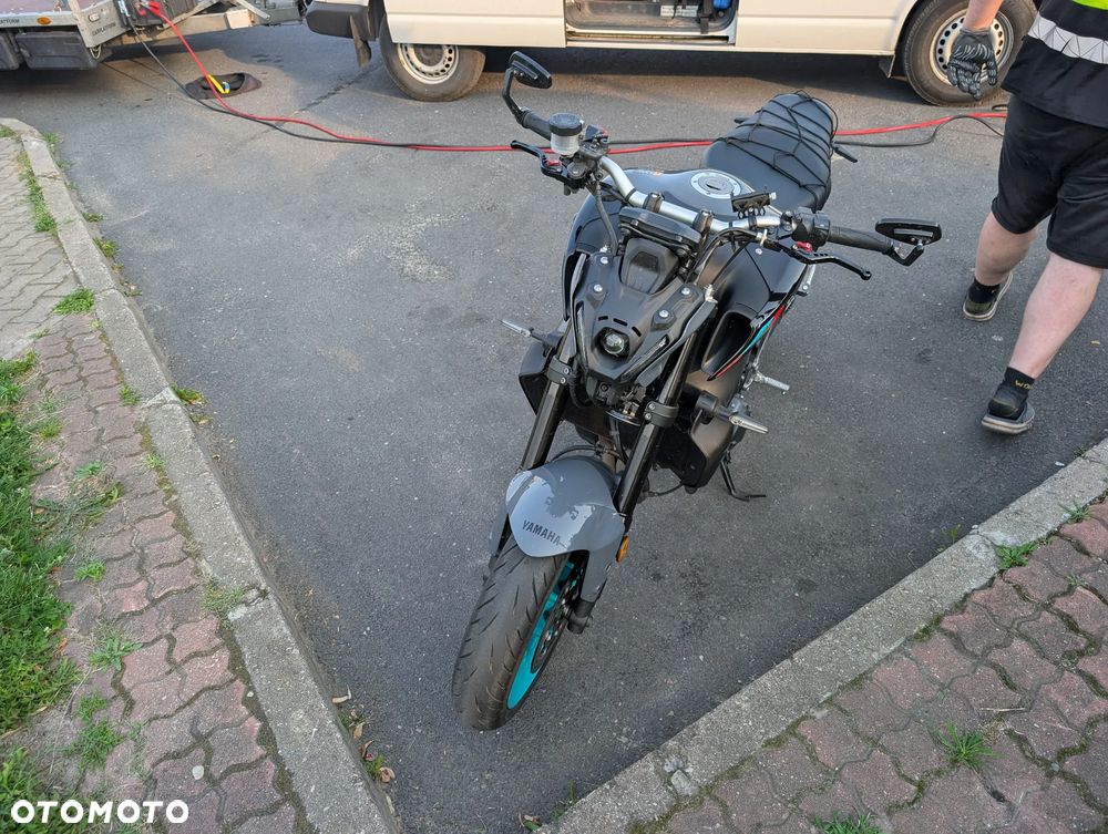 Yamaha MT - 2