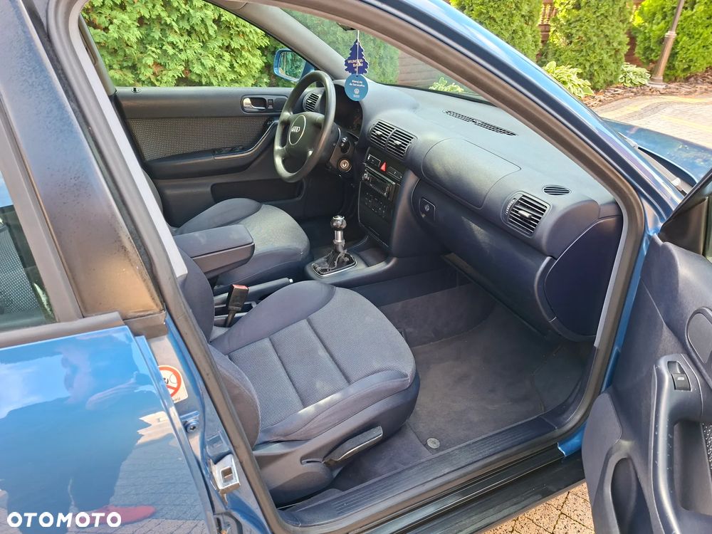 Audi A3 Sportback 2001 photo 5