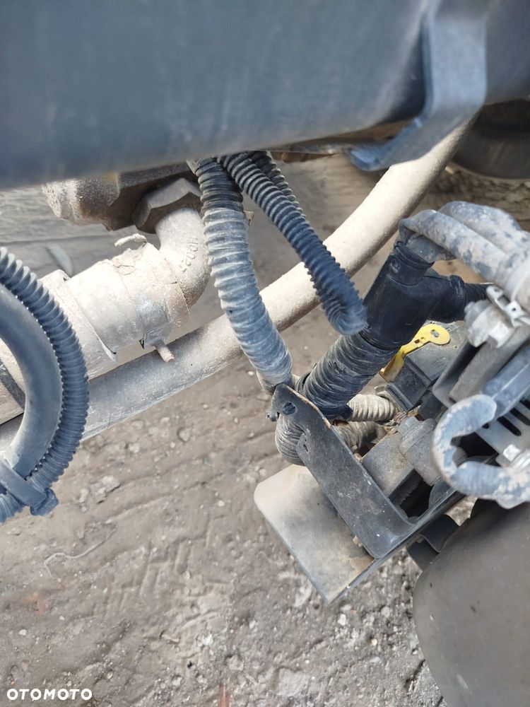 Zestaw hydrauliczny / do wywrotu hydraulicznego Mercedes-Benz 2015 - 4