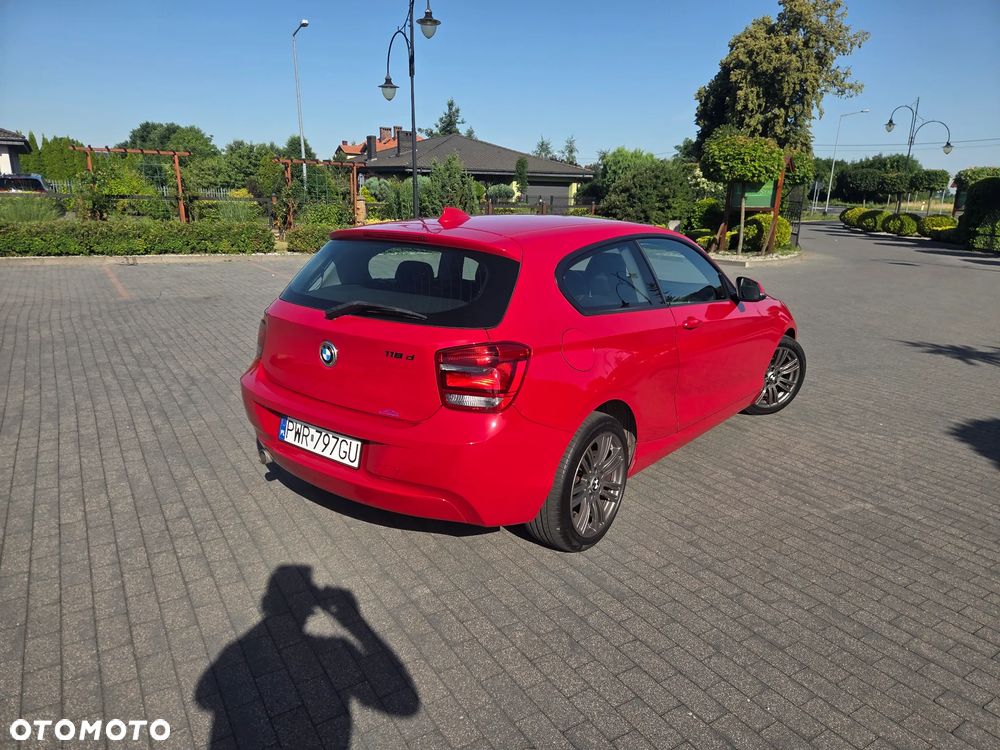 BMW Seria 1 116d - 35