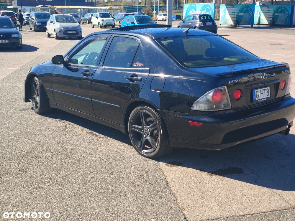 Lexus IS 300 Elegance - 7