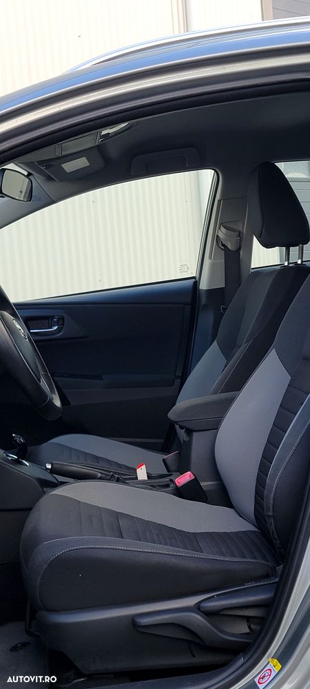 Toyota Auris - 6