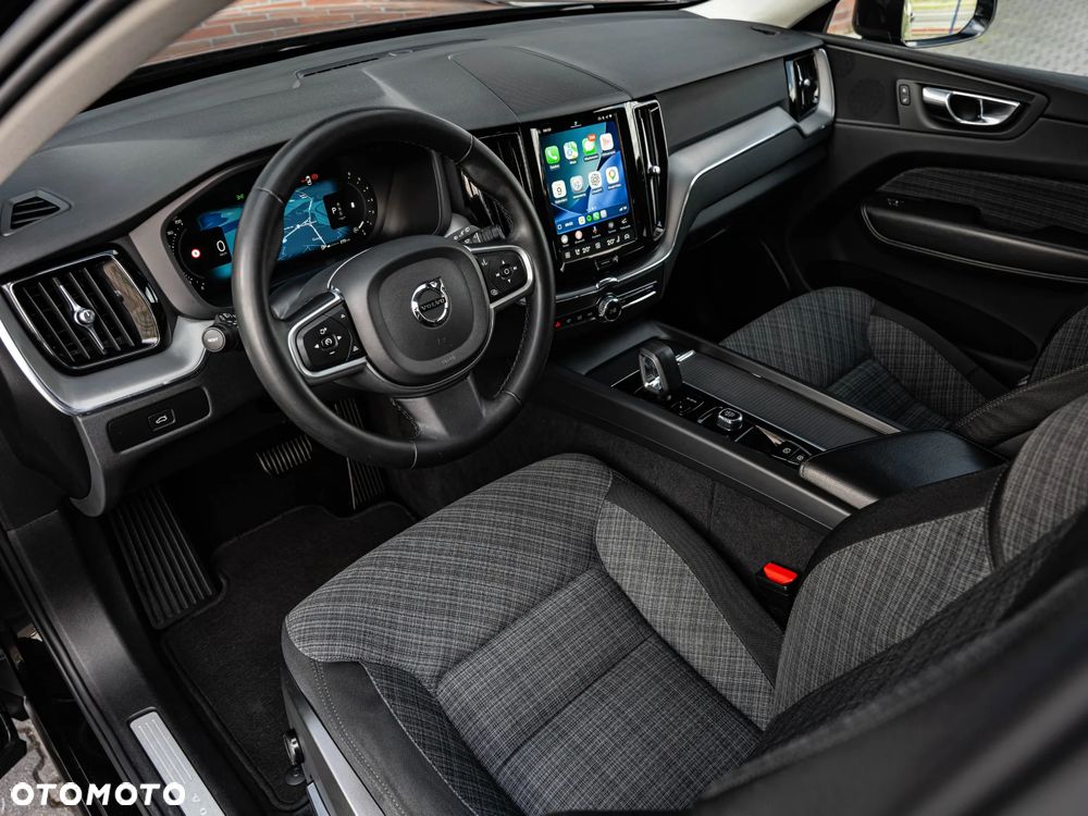 Volvo XC 60 B4 D Core - 24