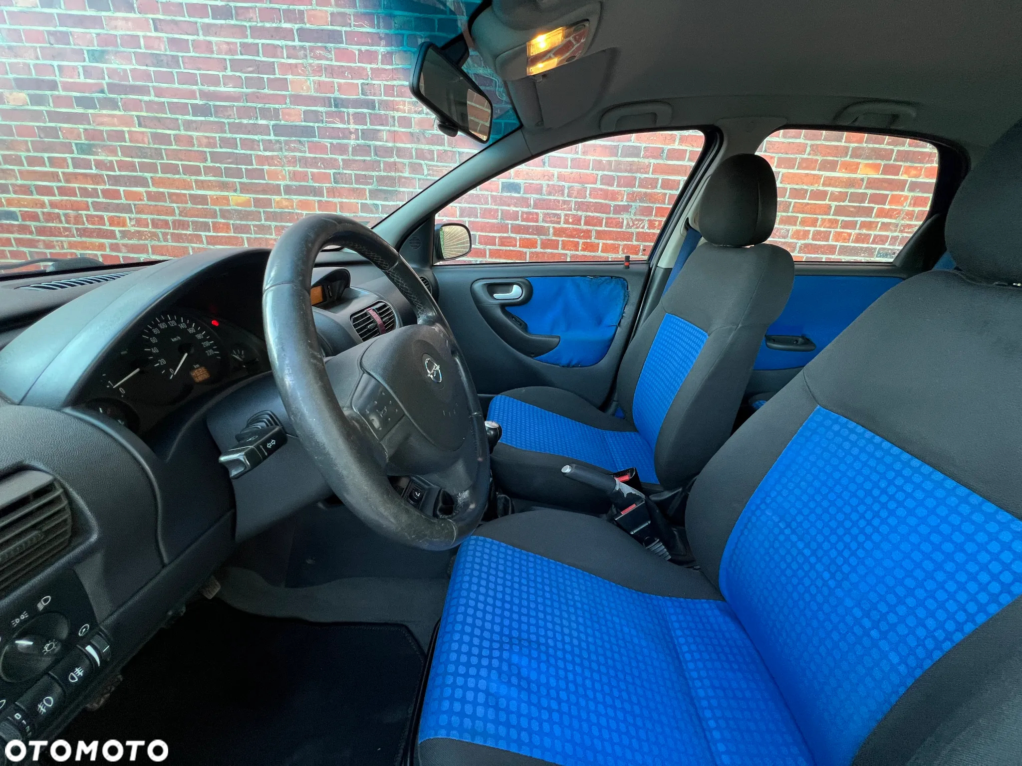 Opel Corsa - 12