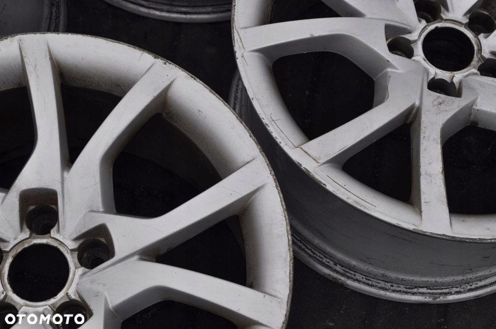 AUDI  FELGI ALUMINIOWE 18 8.5J ET29 5x112 - 10