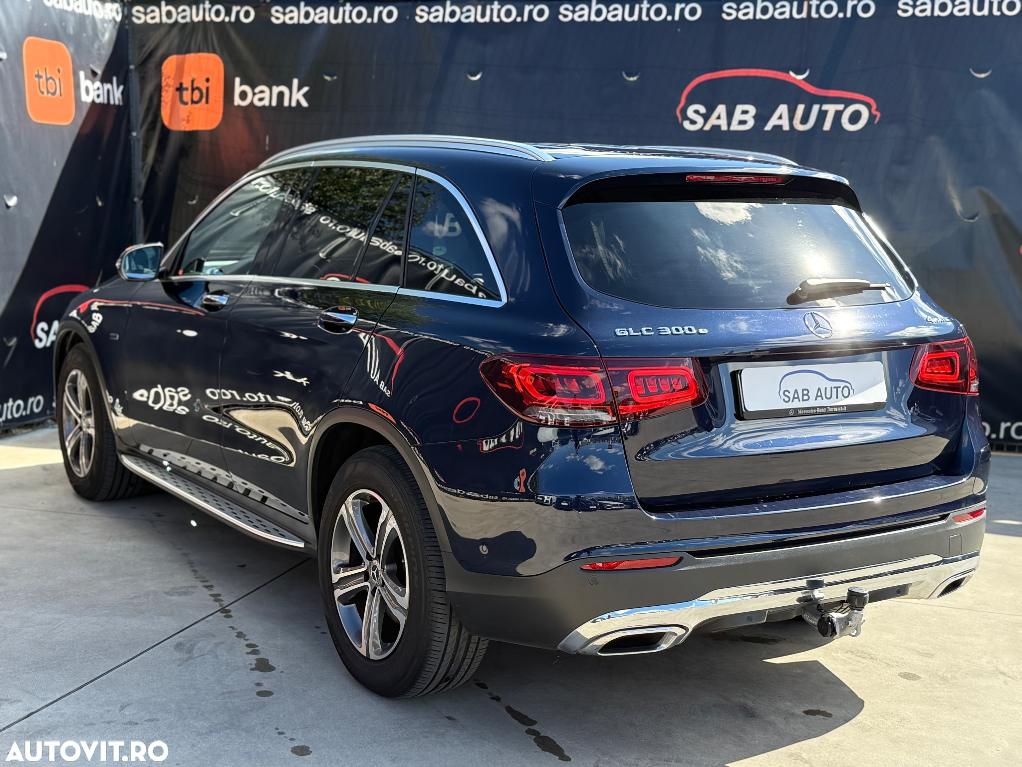 Mercedes-Benz GLC Coupe 300 e 4MATIC - 28