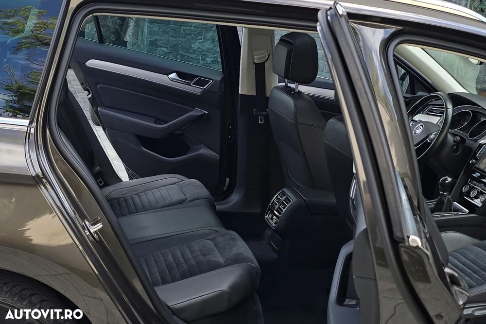 Volkswagen Passat 2.0 TDI SCR Highline - 12
