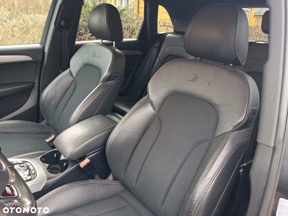 Audi Q5 2.0 TDI quattro - 32