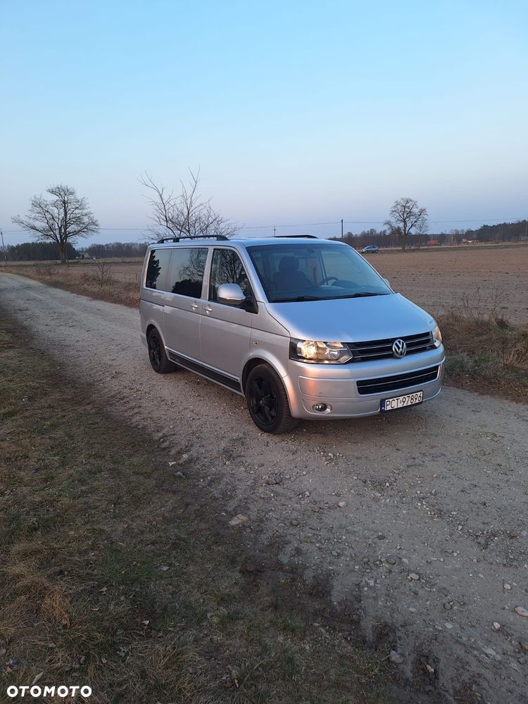 Volkswagen Multivan - 7