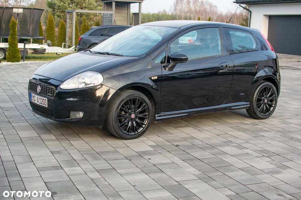 Fiat Grande Punto - 27