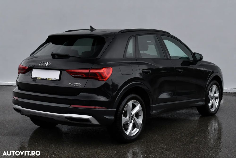 Audi Q3 2.0 40 TFSI S tronic quattro - 5