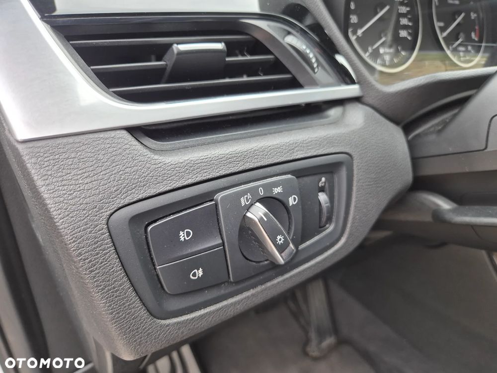 BMW X1 xDrive18d M Sport - 10