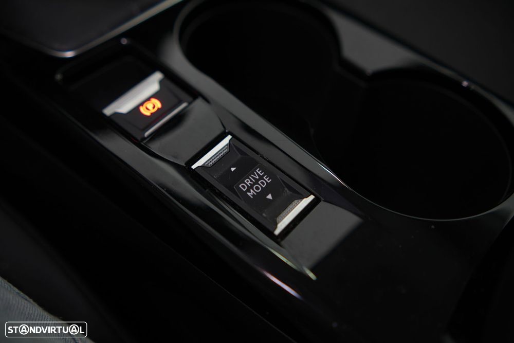 Peugeot 208 1.2 PureTech Allure - 32