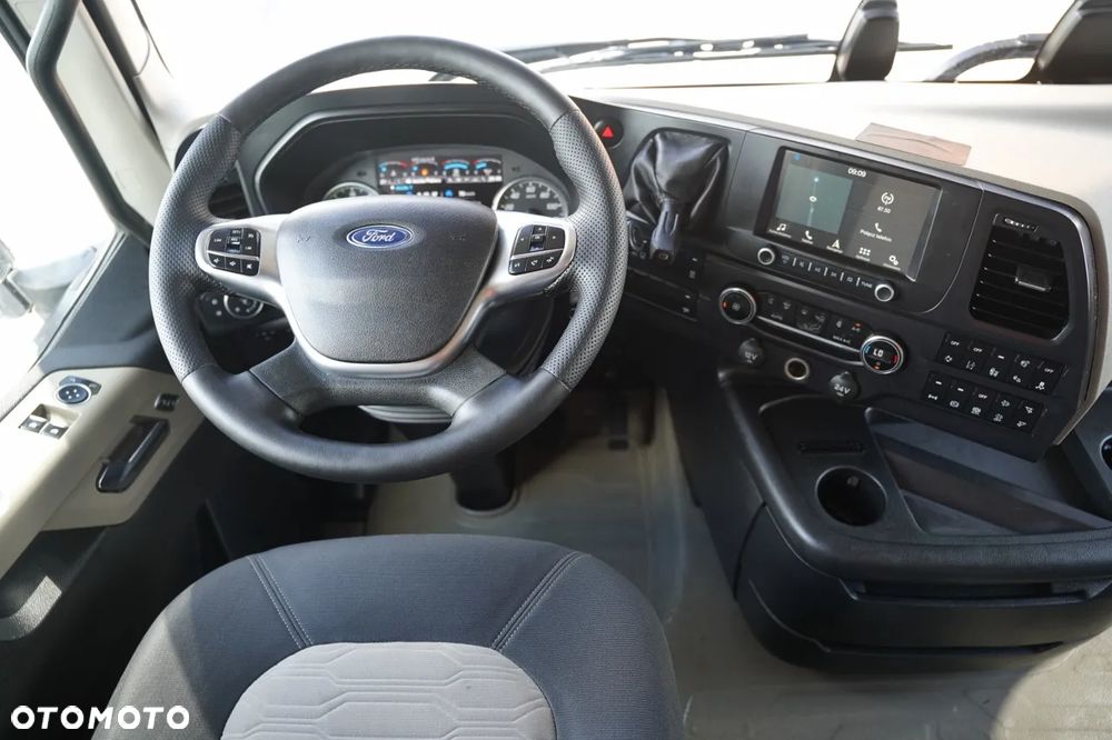 Ford F-MAX 500 / KLIMATYZACJA POSTOJOWA / EURO 6 - 31